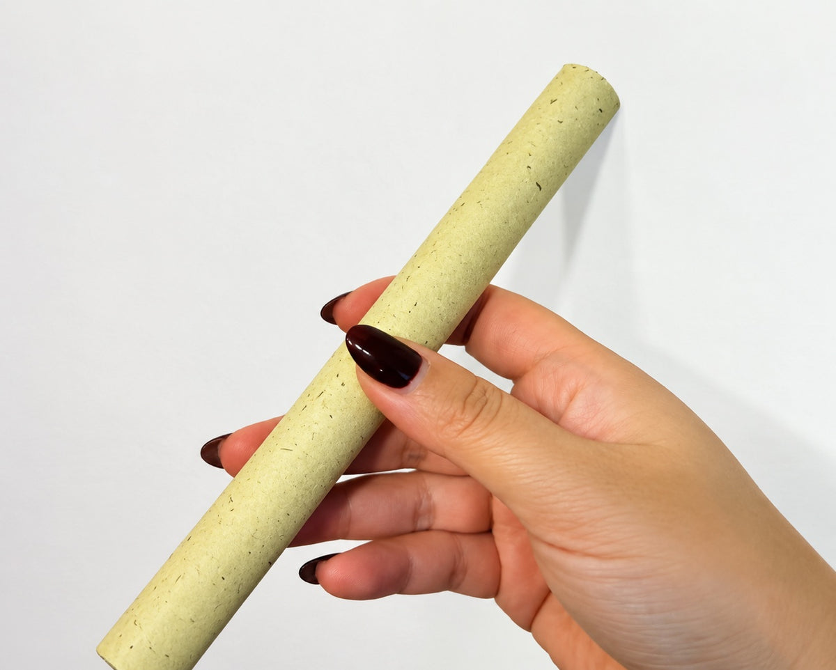 Moxa Stick in hand
